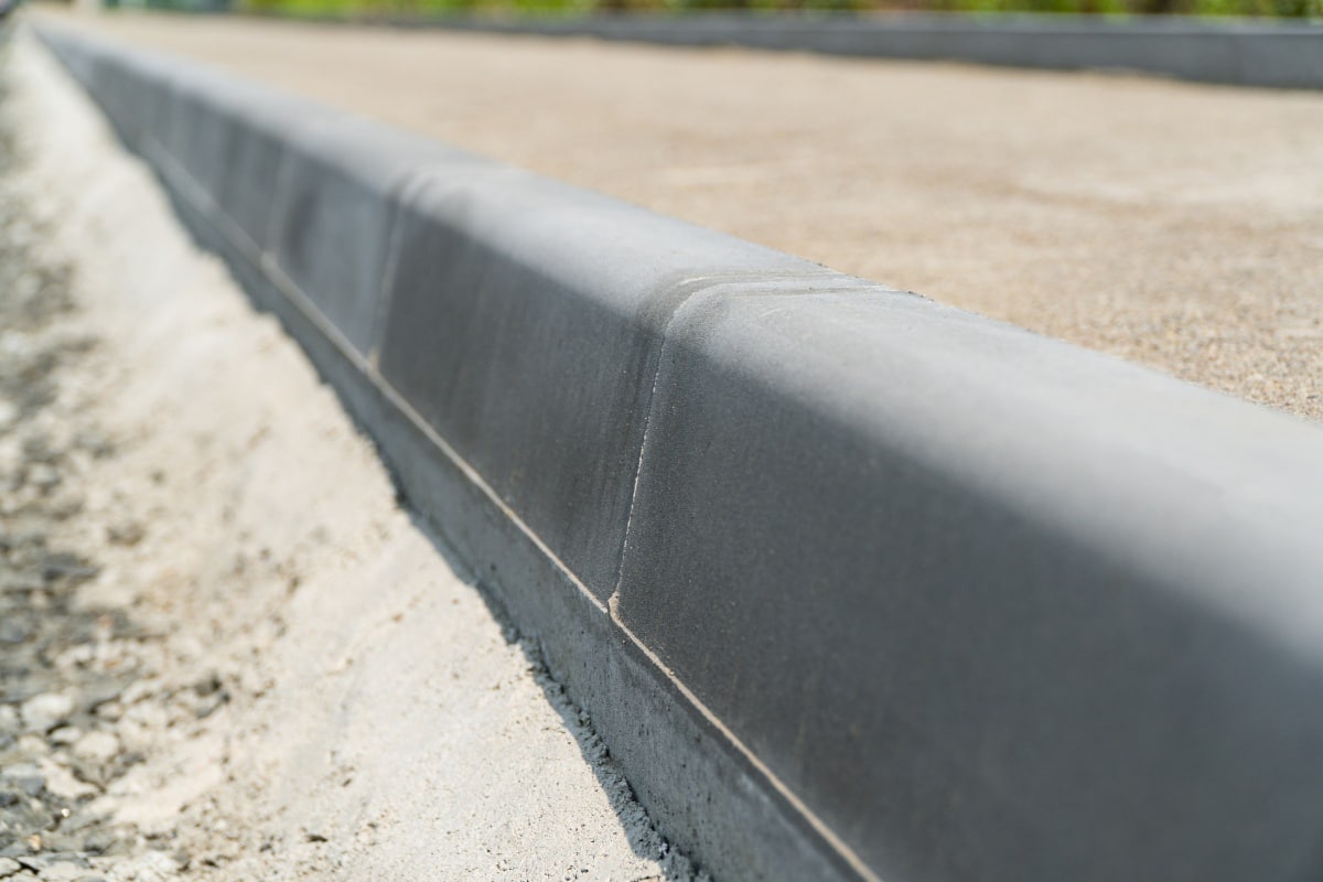 Types of Concrete Curbing